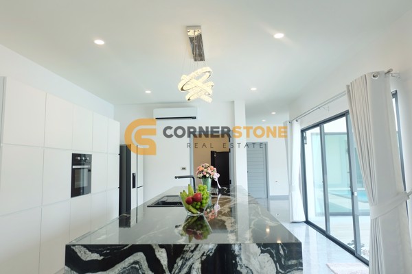 Picture of 4 bedroom House in  Huay Yai