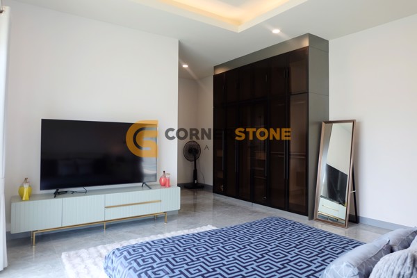 Picture of 4 bedroom House in  Huay Yai