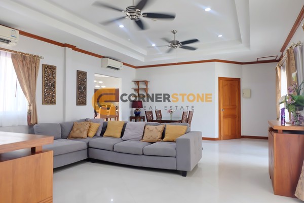 Picture of Mabprachan 4 Bed Pool View Villa