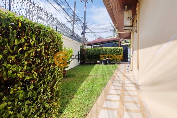 Picture of บ้าน 4 ห้องนอน ในโครงการ Pool View Villa Mabprachan ตั้งอยู่ที่ พัทยาตะวันออก