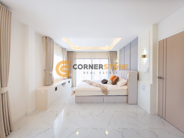 Picture of 5 bedroom House in  Jomtien