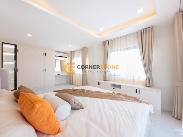Picture of 5 bedroom House in  Jomtien Beach