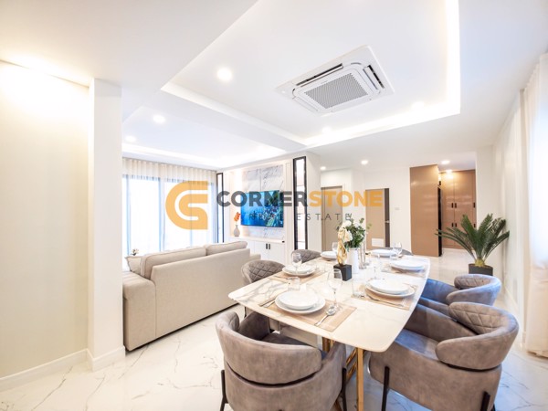 Picture of 5 bedroom House in  Jomtien Beach