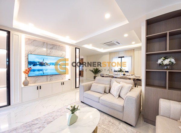 Picture of 5 bedroom House in  Jomtien Beach