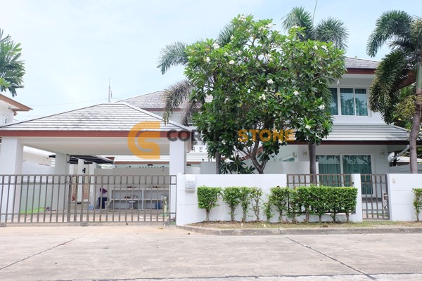 Picture of 4 bedroom House in Sea Breeze Villa Pattaya Na Kluea