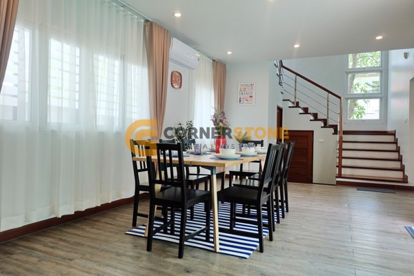 Picture of 4 bedroom House in Sea Breeze Villa Pattaya Na Kluea