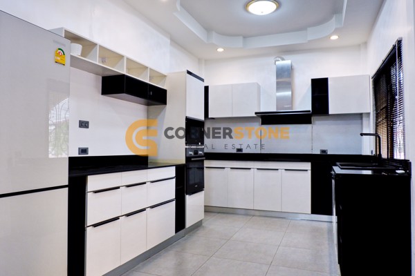 Picture of 4 bedroom House in Natheekarn Park View East Pattaya East Pattaya