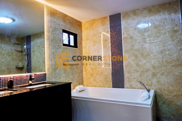 Picture of 4 bedroom House in Natheekarn Park View East Pattaya East Pattaya