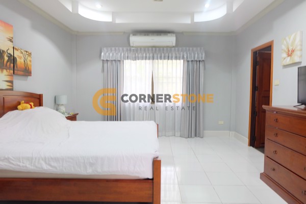 Picture of 4 bedroom House in Pattaya Land and House East Pattaya