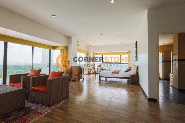 Picture of 5 bedroom Condo in Panya Resort Condo | Crystal Bay Golf Club Bang Lamung