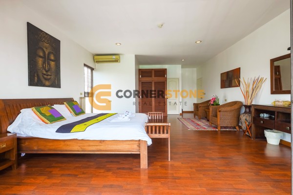 Picture of 5 bedroom Condo in Panya Resort Condo | Crystal Bay Golf Club Bang Lamung