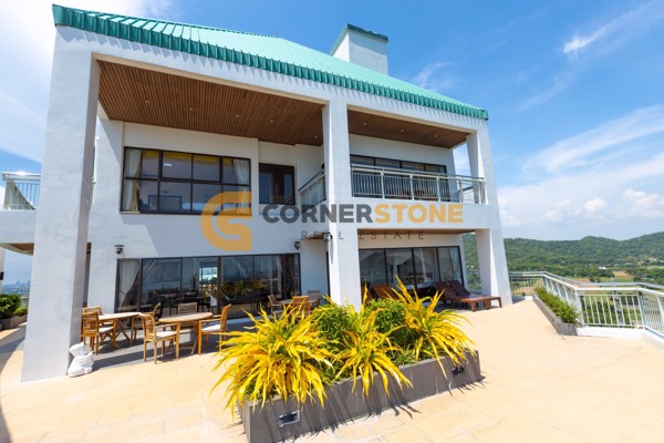 Picture of 5 bedroom Condo in Panya Resort Condo | Crystal Bay Golf Club Bang Lamung