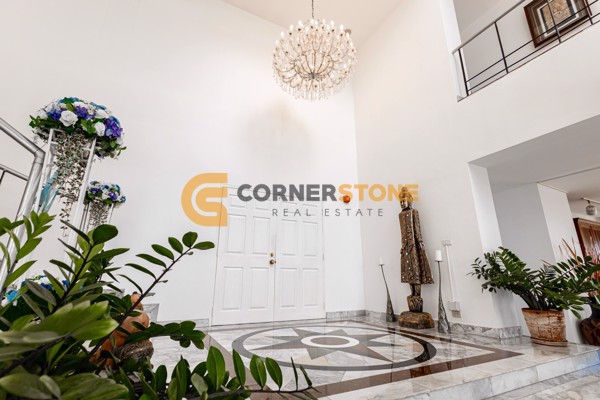 Picture of 5 bedroom Condo in Panya Resort Condo | Crystal Bay Golf Club Bang Lamung