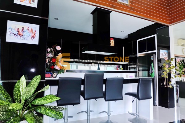 Picture of 5 bedroom House in Baan Piam Mongkol Huay Yai