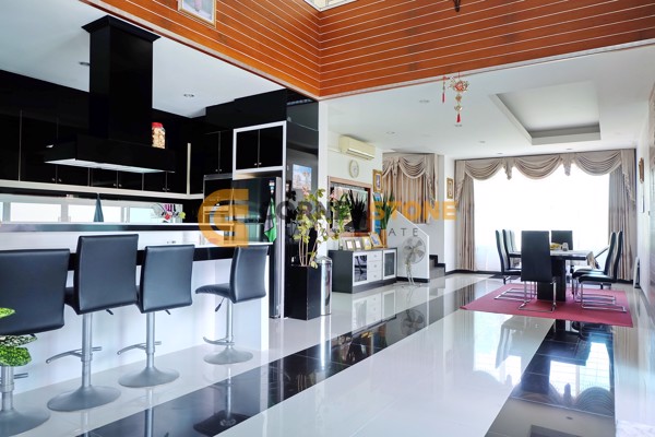 Picture of 5 bedroom House in Baan Piam Mongkol Huay Yai