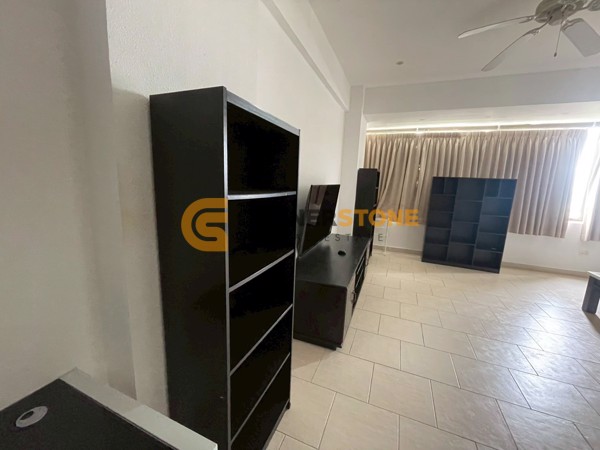 Picture of คอนโด ห้องสตูดิโอ้ ในโครงการ Thepthip Mansion ตั้งอยู่ที่ พระตำหนัก