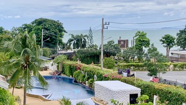 Picture of 2 bedroom Condo in Sunrise Beach Resort And Residence Na Jomtien