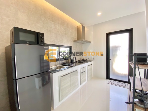 Picture of 3 bedroom House in Hivery Pool Villa 2 East Pattaya