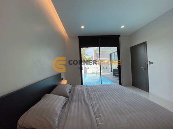 Picture of 3 bedroom House in Hivery Pool Villa 2 East Pattaya