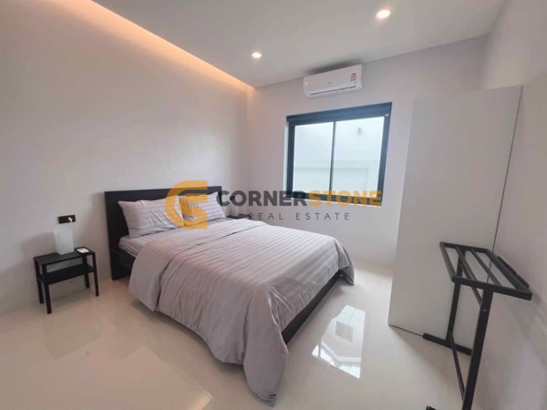 Picture of 3 bedroom House in Hivery Pool Villa 2 East Pattaya