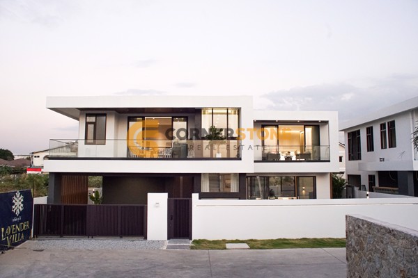 Picture of Lavender Villa