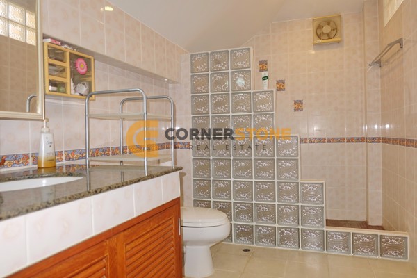 Picture of 7 bedroom House in  East Pattaya