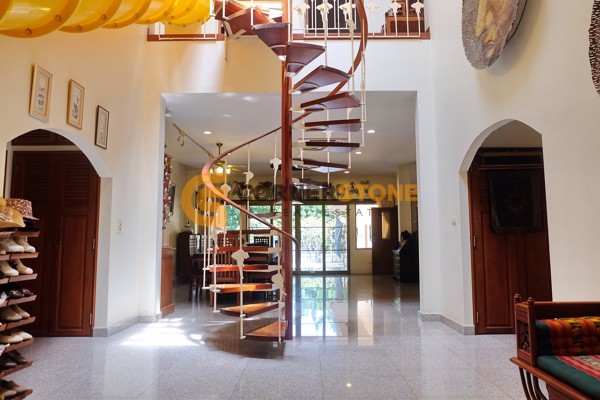 Picture of 7 bedroom House in  East Pattaya