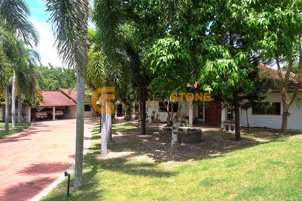 Picture of 7 bedroom House in  East Pattaya