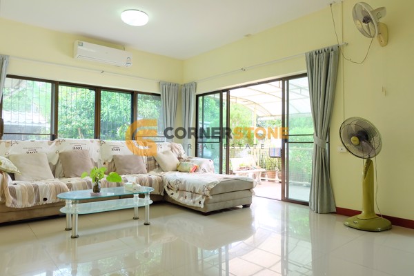 Picture of 3 bedroom House in  Bang Lamung