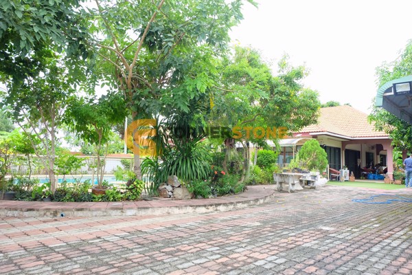 Picture of 3 bedroom House in  Bang Lamung