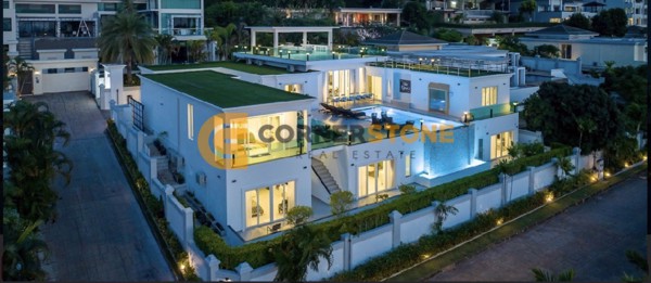 Picture of บ้านหรูวิวทะเล 7 ห้องนอน ใน Siam Royal View