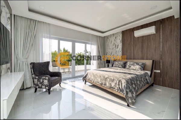 Picture of 6 Bedroom Luxury Sea View Villa in Siam Royal View