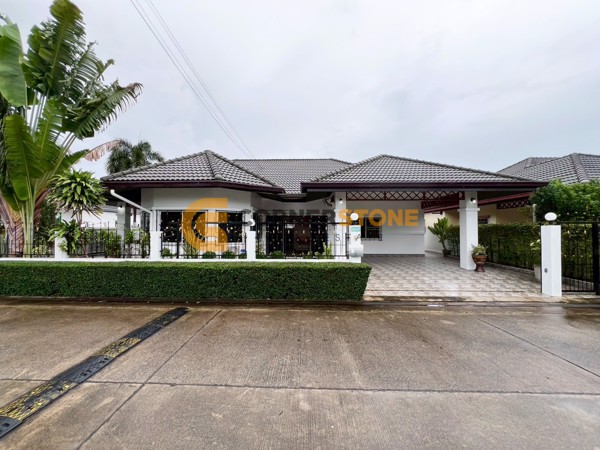 Picture of 3 bedroom House in Green Field Villa 1 East Pattaya