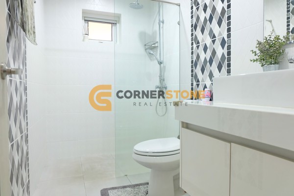 Picture of บ้าน 4 ห้องนอน ในโครงการ Lakeside Court 5 ตั้งอยู่ที่ พัทยาตะวันออก