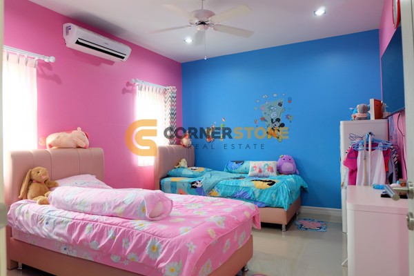 Picture of บ้าน 4 ห้องนอน ในโครงการ Lakeside Court 5 ตั้งอยู่ที่ พัทยาตะวันออก