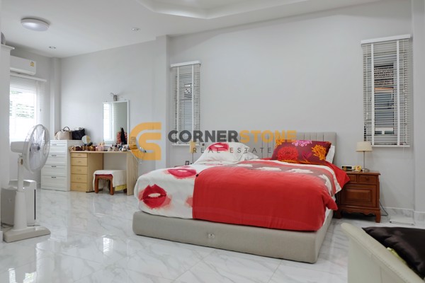 Picture of บ้าน 5 ห้องนอน  ตั้งอยู่ที่ พัทยา