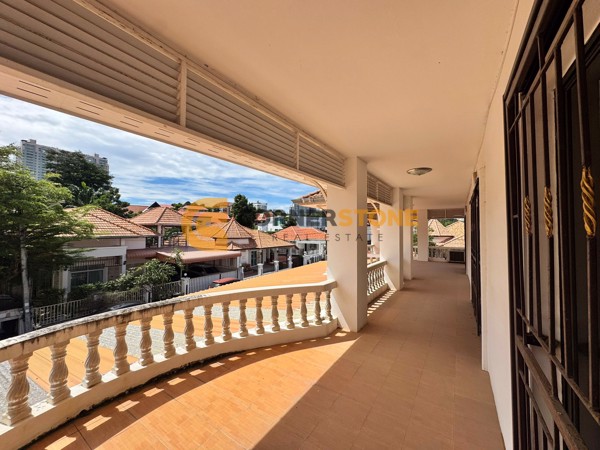 Picture of 4 bedroom House in TW Palm Resort Jomtien