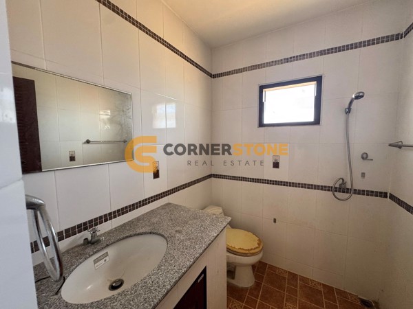 Picture of 4 bedroom House in TW Palm Resort Jomtien