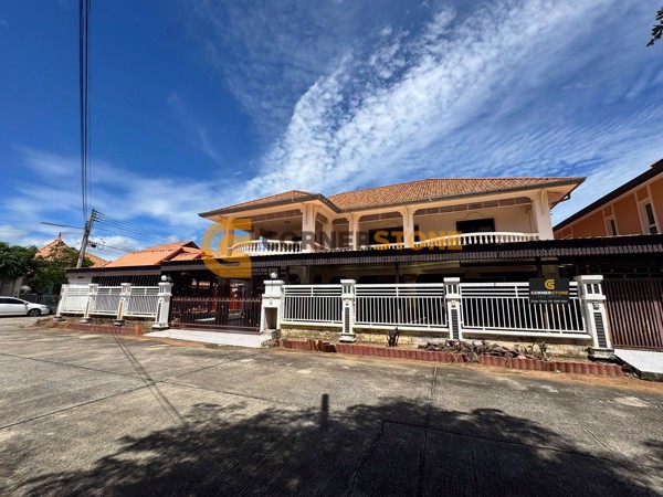 Picture of 4 bedroom House in TW Palm Resort Jomtien