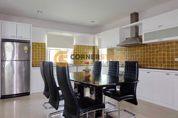 Picture of 4 bedroom House in SP Village 5 Mabprachan East Pattaya