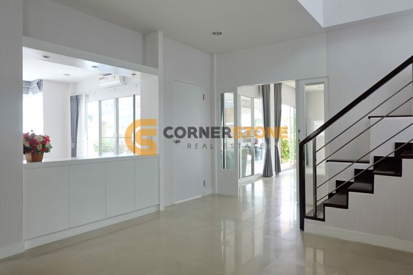 Picture of 4 bedroom House in SP Village 5 Mabprachan East Pattaya