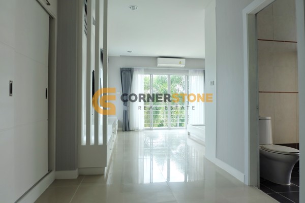 Picture of 4 bedroom House in SP Village 5 Mabprachan East Pattaya