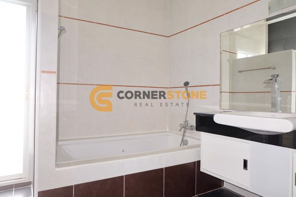 Picture of 4 bedroom House in SP Village 5 Mabprachan East Pattaya