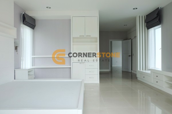 Picture of 4 bedroom House in SP Village 5 Mabprachan East Pattaya