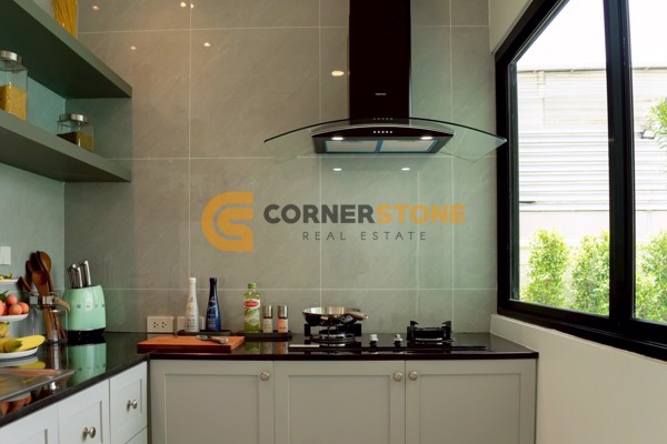 Picture of 4 bedroom House in Thamber Pool Villa Huay Yai