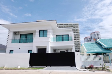 Picture of บ้าน 5 ห้องนอน ในโครงการ จอมเทียน คอนโดเทล ตั้งอยู่ที่ จอมเทียน