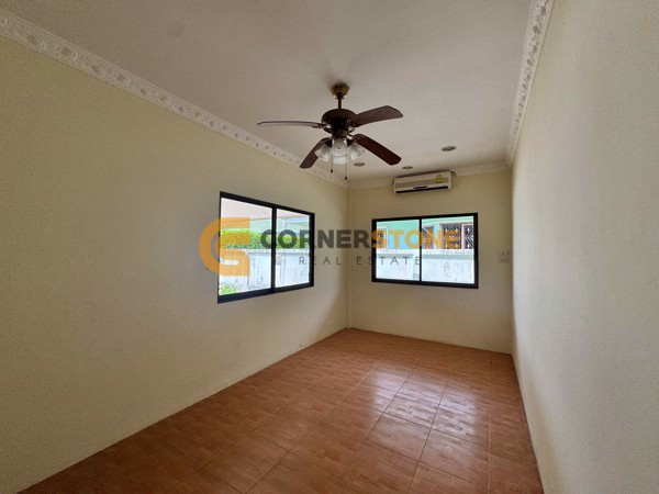 Picture of 3 bedroom House in SP4 Village East Pattaya