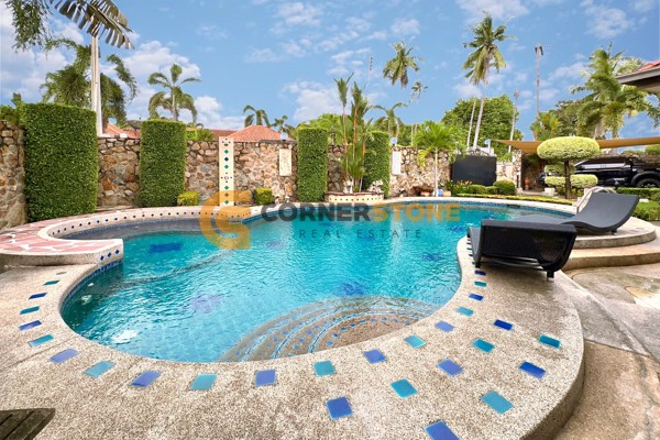 Picture of 4 bedroom House in  East Pattaya