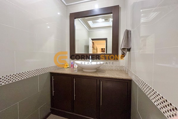 Picture of 4 bedroom House in  East Pattaya