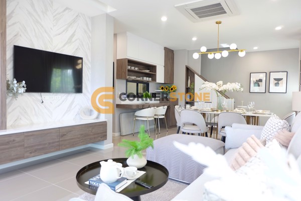 Picture of 4 bedroom House in Tropical Village 3 Huay Yai